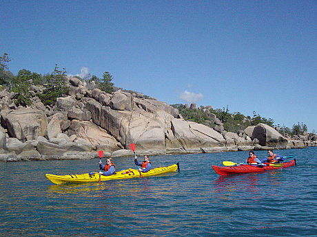Discover the National & Marine Park from the quiet of your kayak