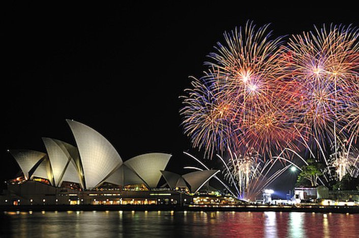 new year dinner sydney nye cruise dinner 6pm tours to go new year dinner sydney nye cruise dinner 6pm tours to go