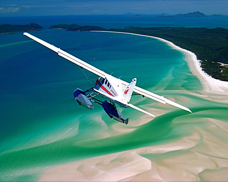 Whitehaven Beach and the amazing colours of the Whitsunday waters
