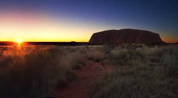 Uluru Morning Guided Base Walk (10.5km)