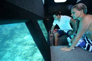 Glass-bottom boat at Hardy Lagoon