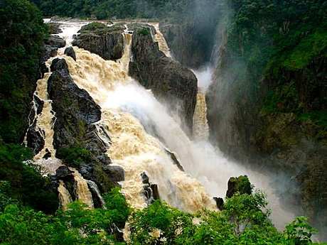 Mighty Barron Falls lookout