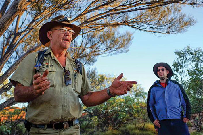 Tour guide at Kings Canyon