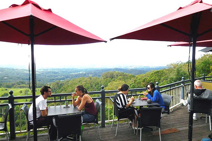 Edge Restaurant at Montville