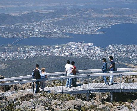 MT WELLINGTON LOOKOUT