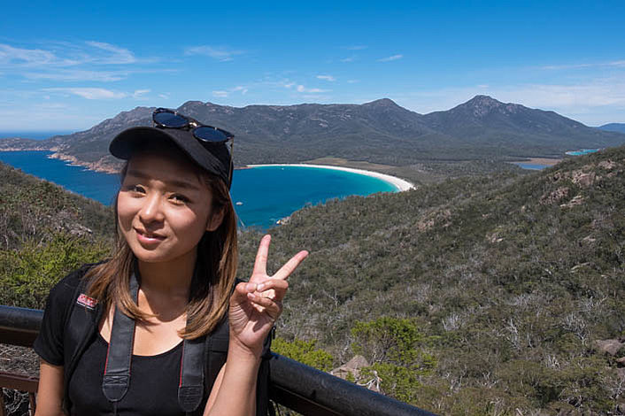 Souvenir photos taken at the Wineglass Bay Lookout