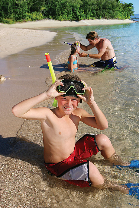 Start snorkelling