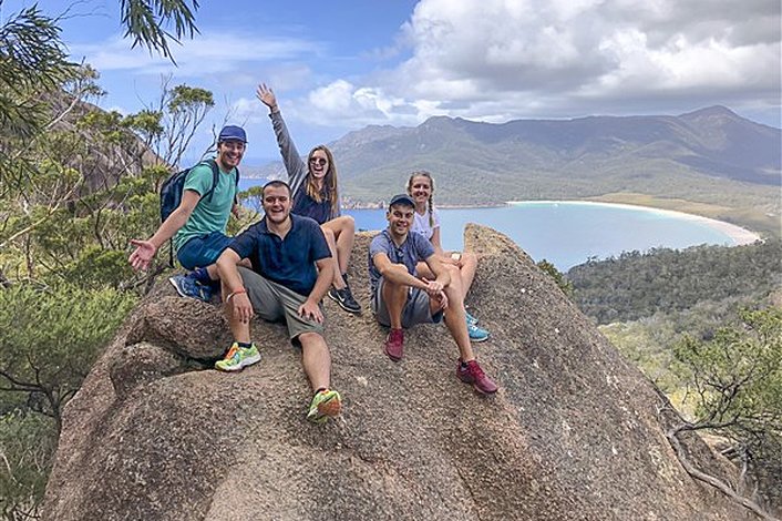 Happy travelers at Wineglass bay lookout!