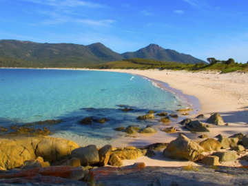 The beach at Wineglass Bay